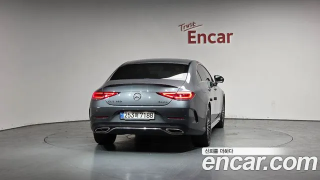 Mercedes-Benz CLS-Class — Фото автомобиля 3