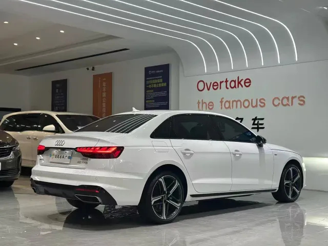 Audi A4L — Фото автомобиля 6