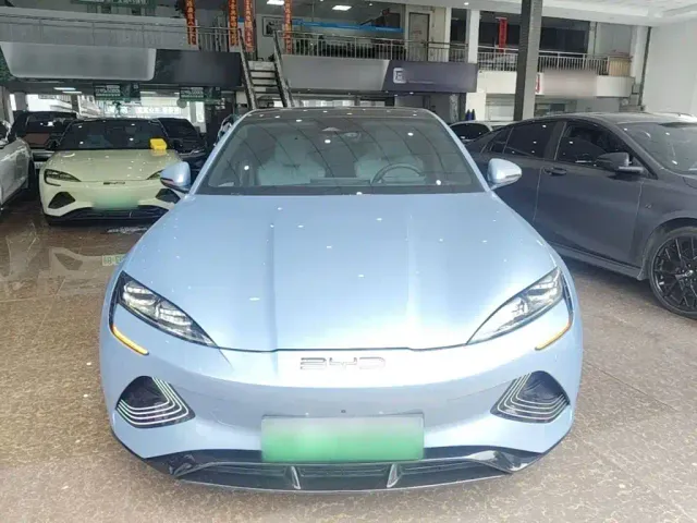 BYD Seal — Фото автомобиля 2