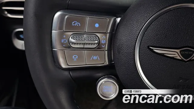Genesis GV60 — Фото автомобиля 12