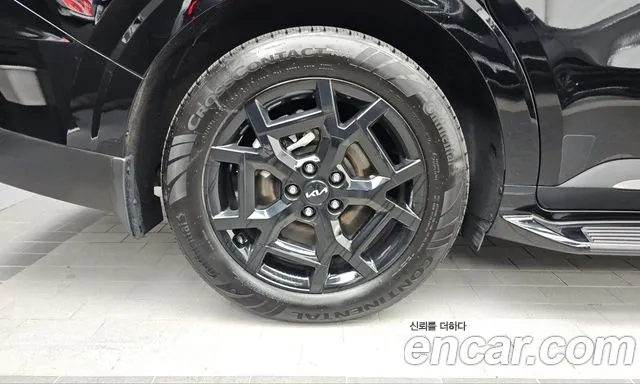 Kia Carnival 4th Gen — Фото автомобиля 5