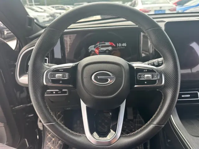 GAC Trumpchi GS8 — Фото автомобиля 12