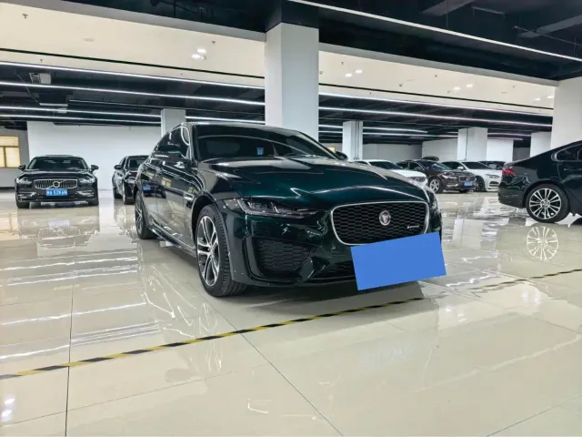 Jaguar XEL — Фото автомобиля 3