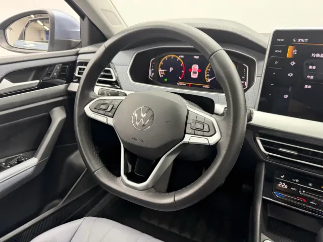Volkswagen Lavida — Фото автомобиля 21