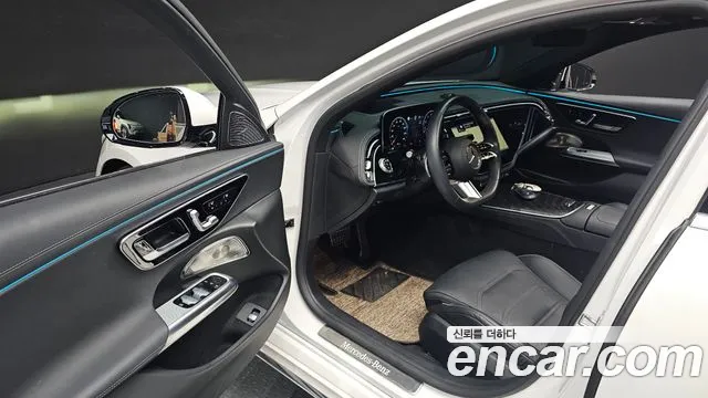 Mercedes-Benz E-Class W214 — Фото автомобиля 14