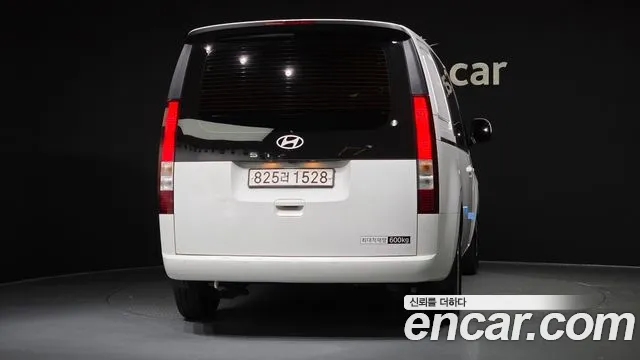 Hyundai Staria Staria Карго 5 мест — Фото автомобиля 4