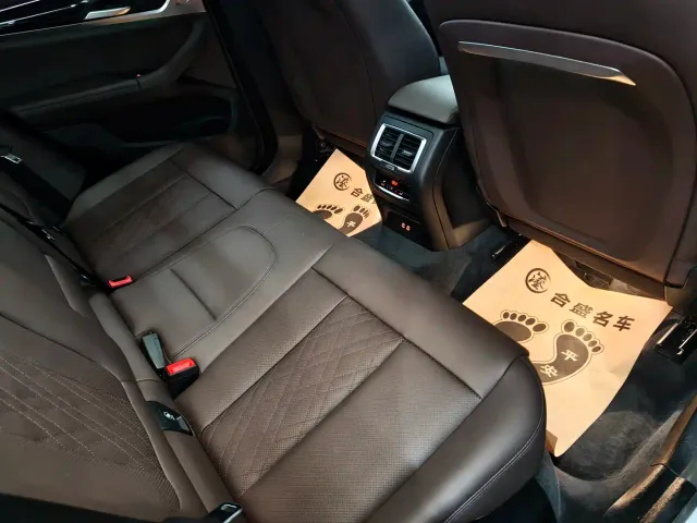 BMW X3 — Фото автомобиля 18