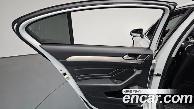 Volkswagen Passat Passat GT(B8) 2.0 TDI Prestige — Фото автомобиля 18