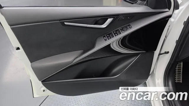 Kia Niro The All New Niro Signature — Фото автомобиля 19