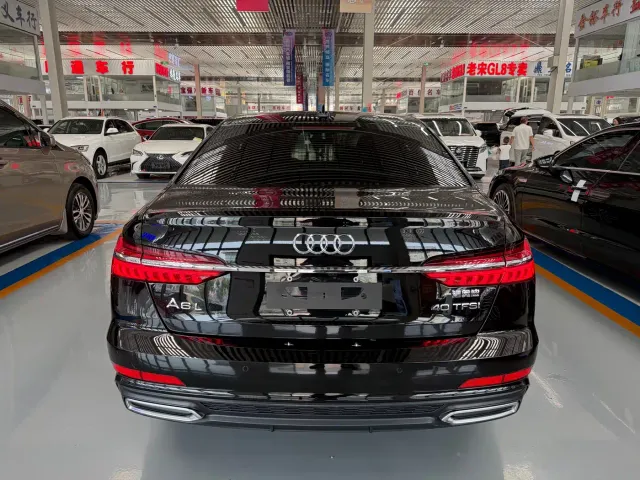 Audi A6L — Фото автомобиля 8