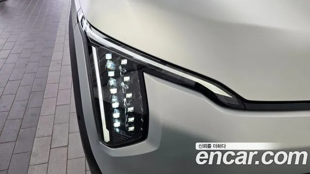 Kia EV3 — Фото автомобиля 7