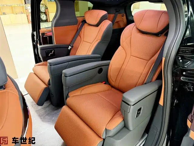Toyota Granvia — Фото автомобиля 5