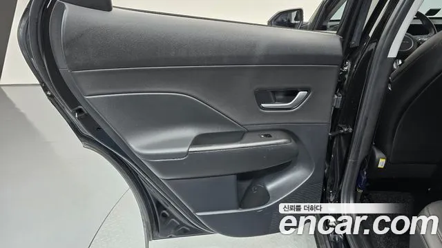Hyundai Kona SX2 — Фото автомобиля 14