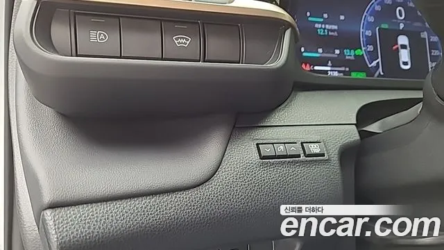 Toyota Crown — Фото автомобиля 16