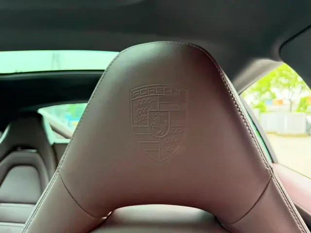 Porsche Panamera — Фото автомобиля 16