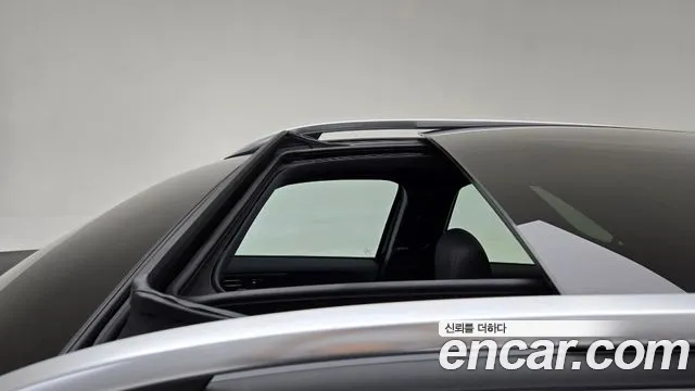 Mercedes-Benz EQB — Фото автомобиля 12
