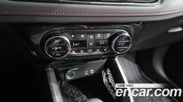 ChevroletGMDaewoo Trailblazer Новый Trailblazer 1.3 Turbo 2WD — Фото автомобиля 15
