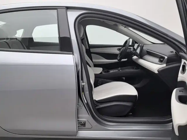 BYD Seal 05 DM-i — Фото автомобиля 23