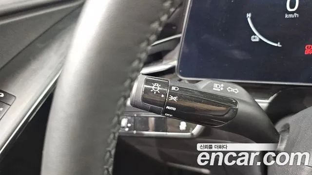 Kia Niro — Фото автомобиля 13