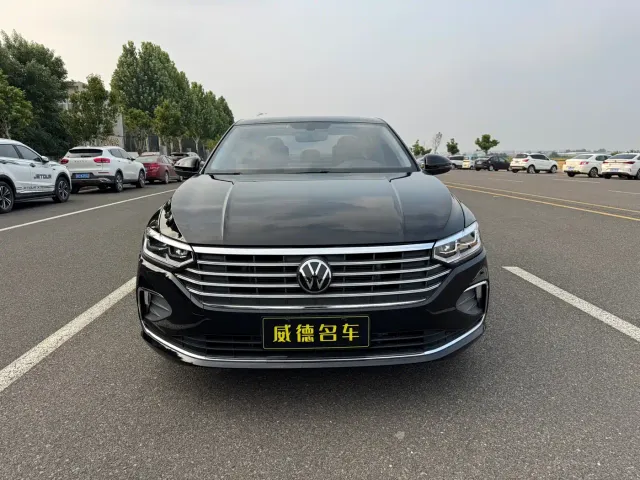 Volkswagen Lavida — Фото автомобиля 3