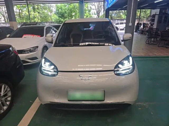 Wuling Bingo — Фото автомобиля 2