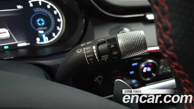 Genesis GV70 — Фото автомобиля 27