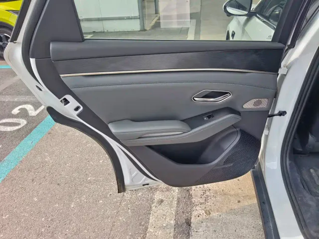 BYD Qin L — Фото автомобиля 14