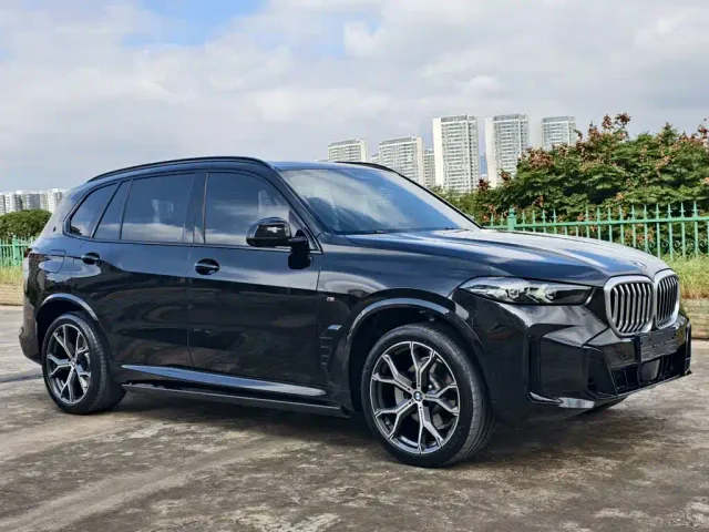 BMW X5 — Фото автомобиля 3