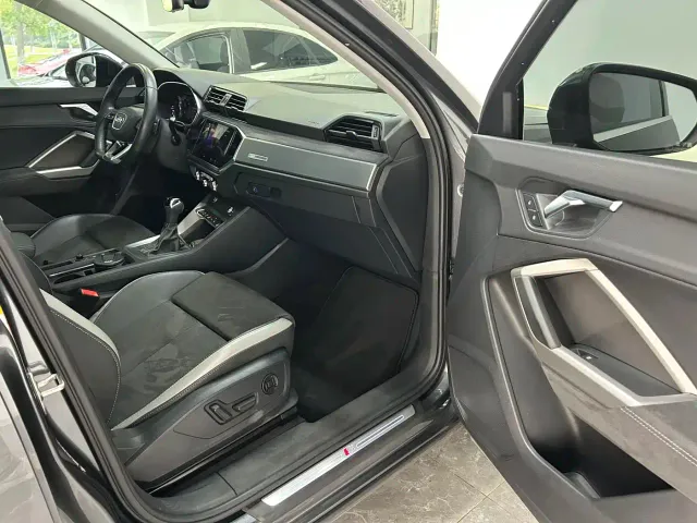 Audi Q3 — Фото автомобиля 13