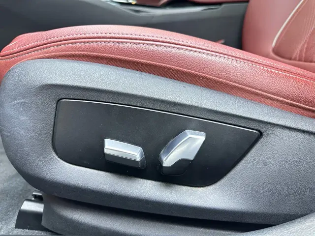 BMW 5 Series — Фото автомобиля 17