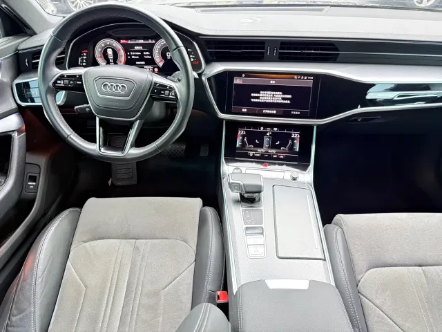 Audi A6L — Фото автомобиля 4