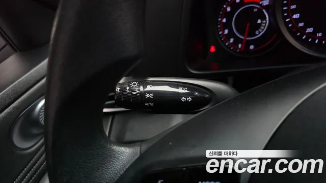 Hyundai AVANTE Avante (CN7) 1.6 LPi (Для проката) — Фото автомобиля 17