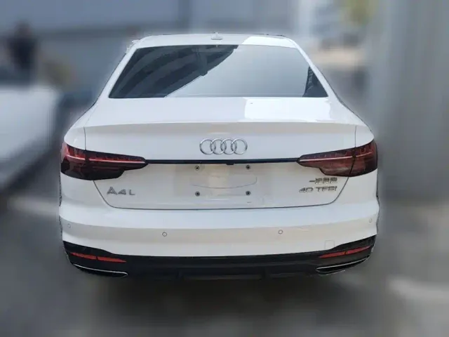 Audi A4L — Фото автомобиля 7