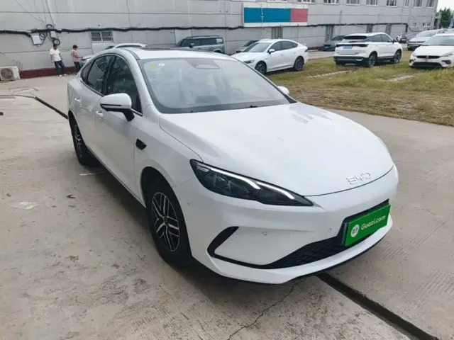 BYD Seal 05 DM-i — Фото автомобиля 3