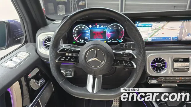 Mercedes-Benz G-Class — Фото автомобиля 12