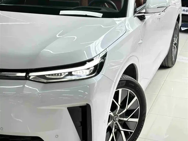 GAC Trumpchi Xiangwang S9 — Фото автомобиля 2