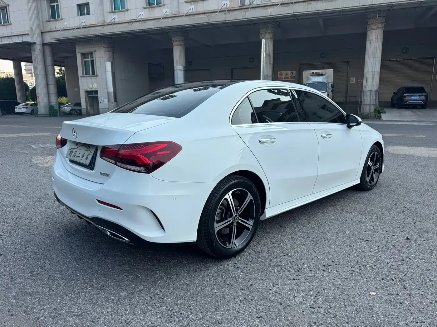 Mercedes-Benz Mercedes-Benz A-Class 2023 A 200 L Fashion — Фото автомобиля 7