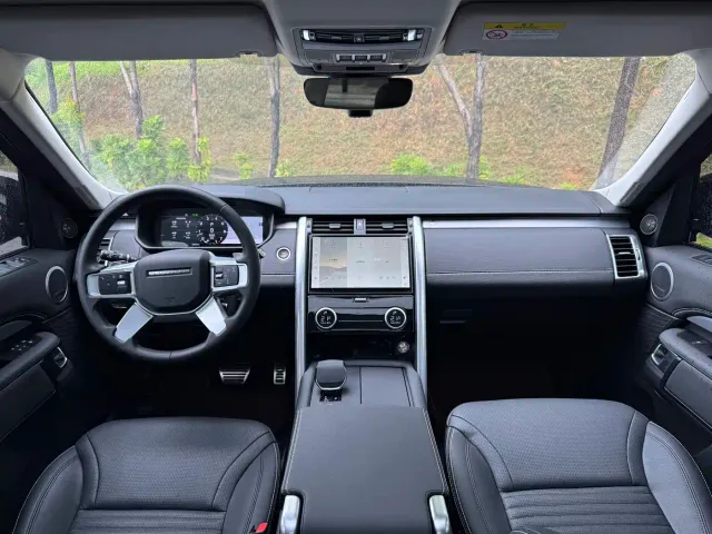 Land Rover Discovery — Фото автомобиля 6