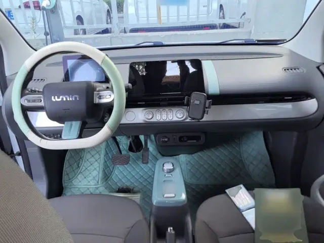 Changan Lumin — Фото автомобиля 10
