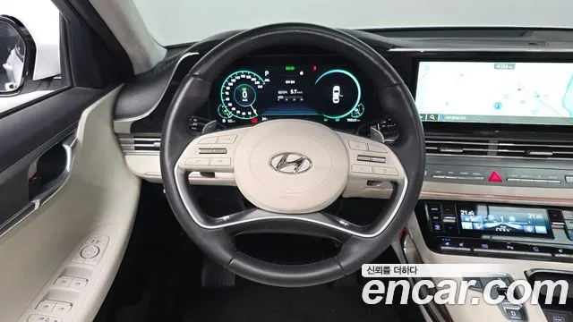 Hyundai Grandeur (New) Hybrid — Фото автомобиля 19