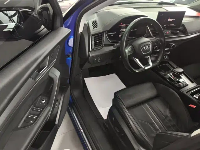 Audi Q5L — Фото автомобиля 15