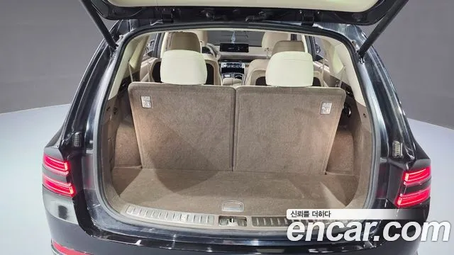 Genesis GV80 — Фото автомобиля 23