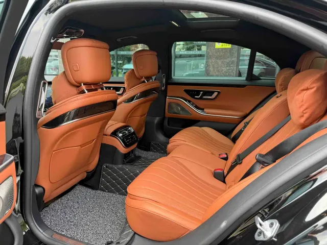 Mercedes-Benz S-Class — Фото автомобиля 7