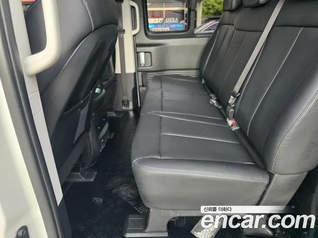 Hyundai Staria — Фото автомобиля 7