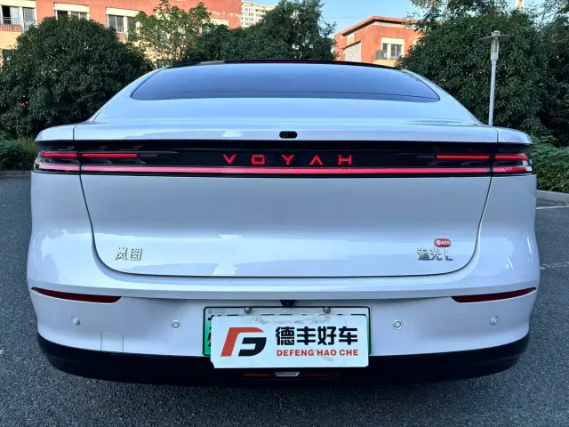 Voyah Zhuiguang L — Фото автомобиля 25