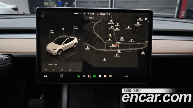 Tesla Model Y — Фото автомобиля 15