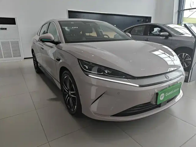 BYD Qin L — Фото автомобиля 3