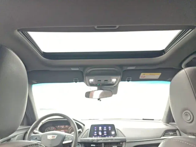Cadillac CT4 — Фото автомобиля 17