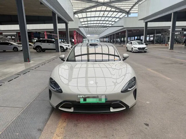 Xiaomi SU7 — Фото автомобиля 2