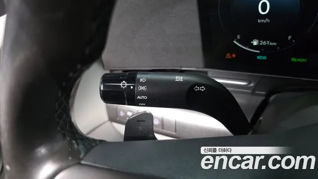 Hyundai Kona SX2 — Фото автомобиля 28